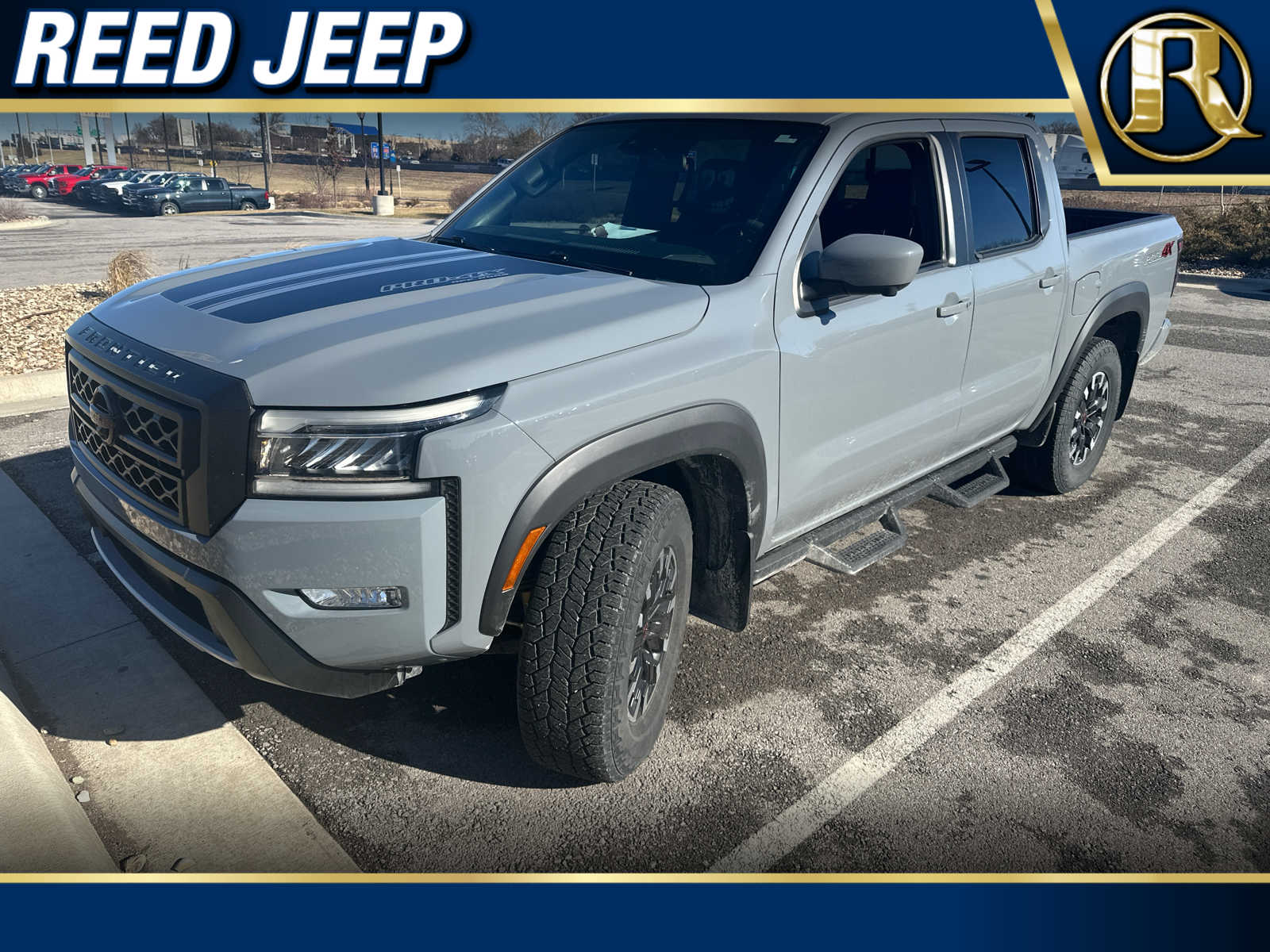 2023 Nissan Frontier PRO-4X's photo