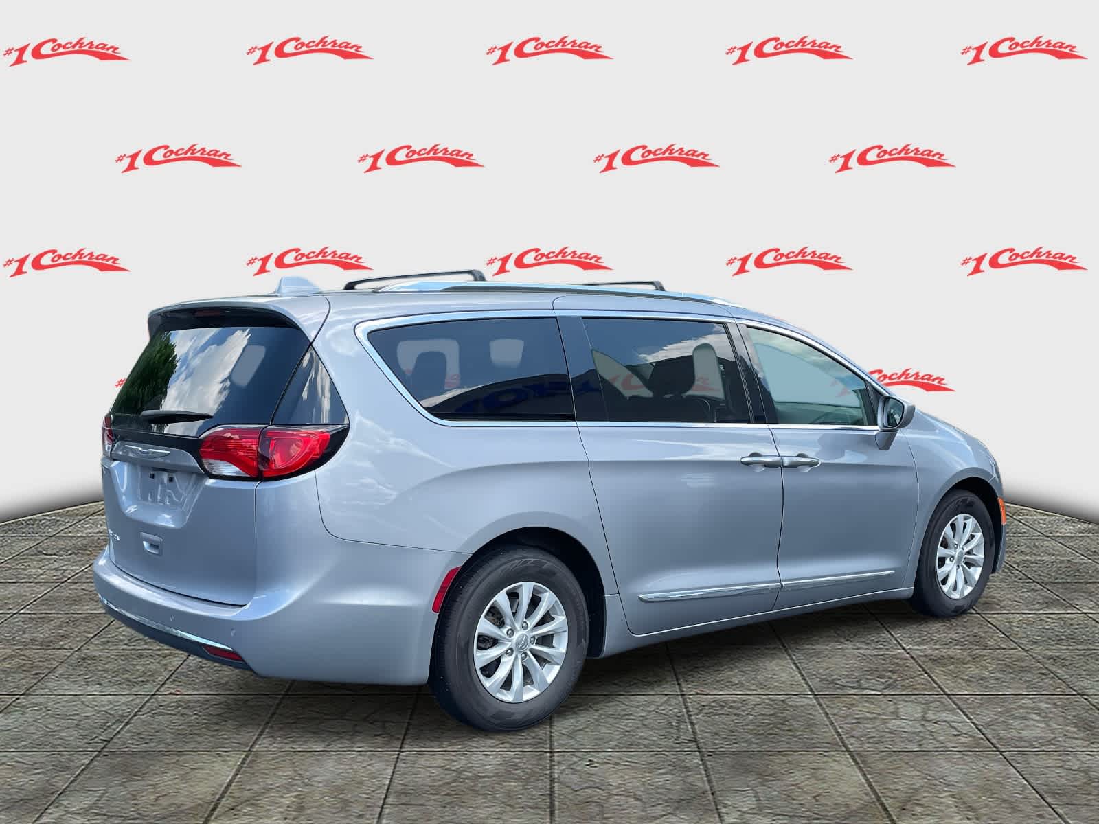 Used 2019 Chrysler Pacifica Touring L with VIN 2C4RC1BG0KR539368 for sale in McMurray, PA