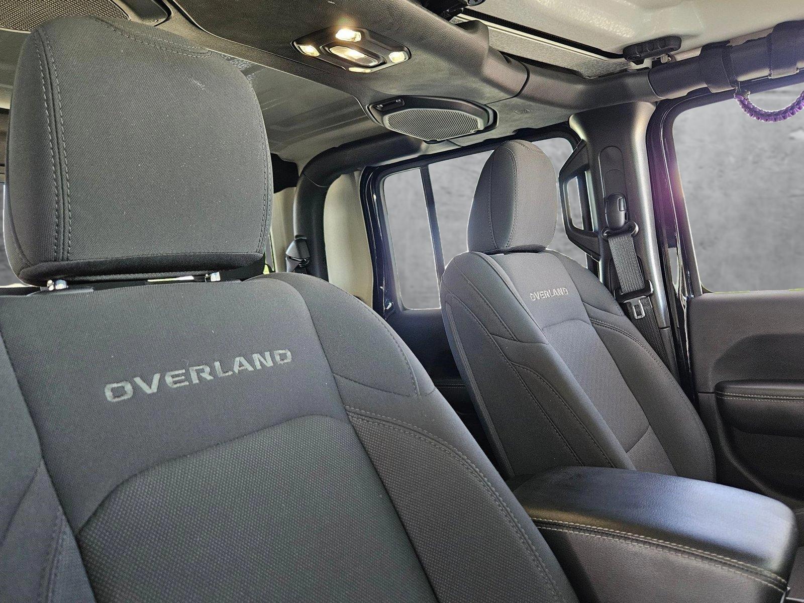 2022 Jeep Gladiator Overland photo 20