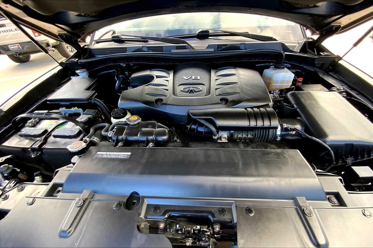 2022 Infiniti QX80 Luxe photo 30