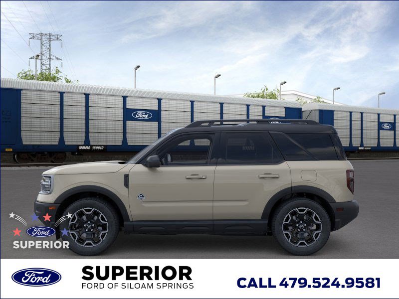 2025 Ford Bronco Sport Outer Banks photo 3