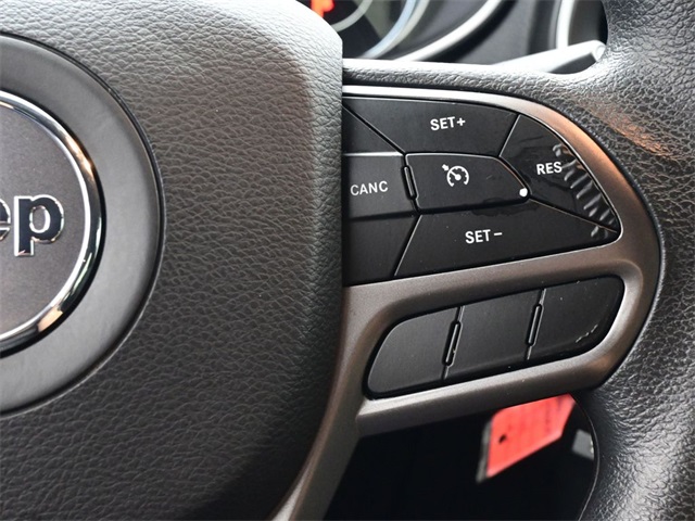 2020 Jeep Cherokee Latitude photo 21