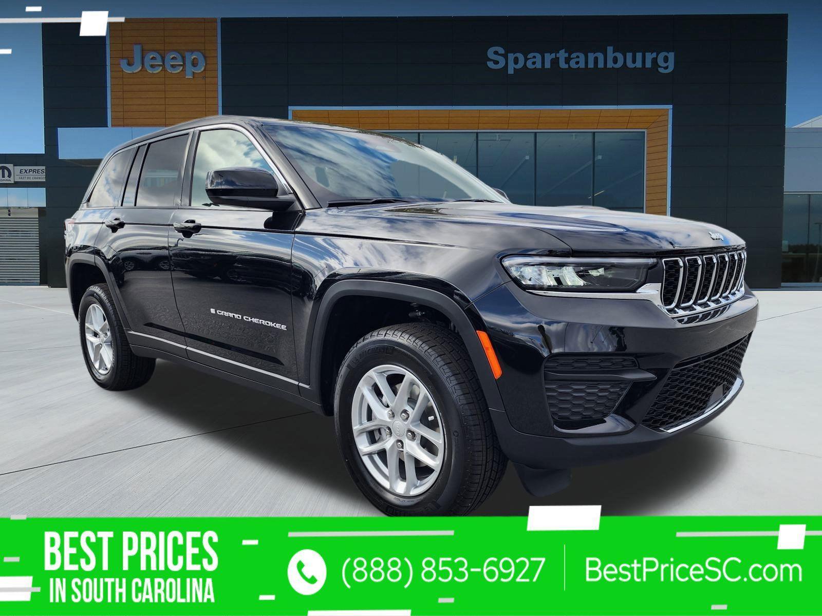 2025 Jeep Grand Cherokee Laredo's photo