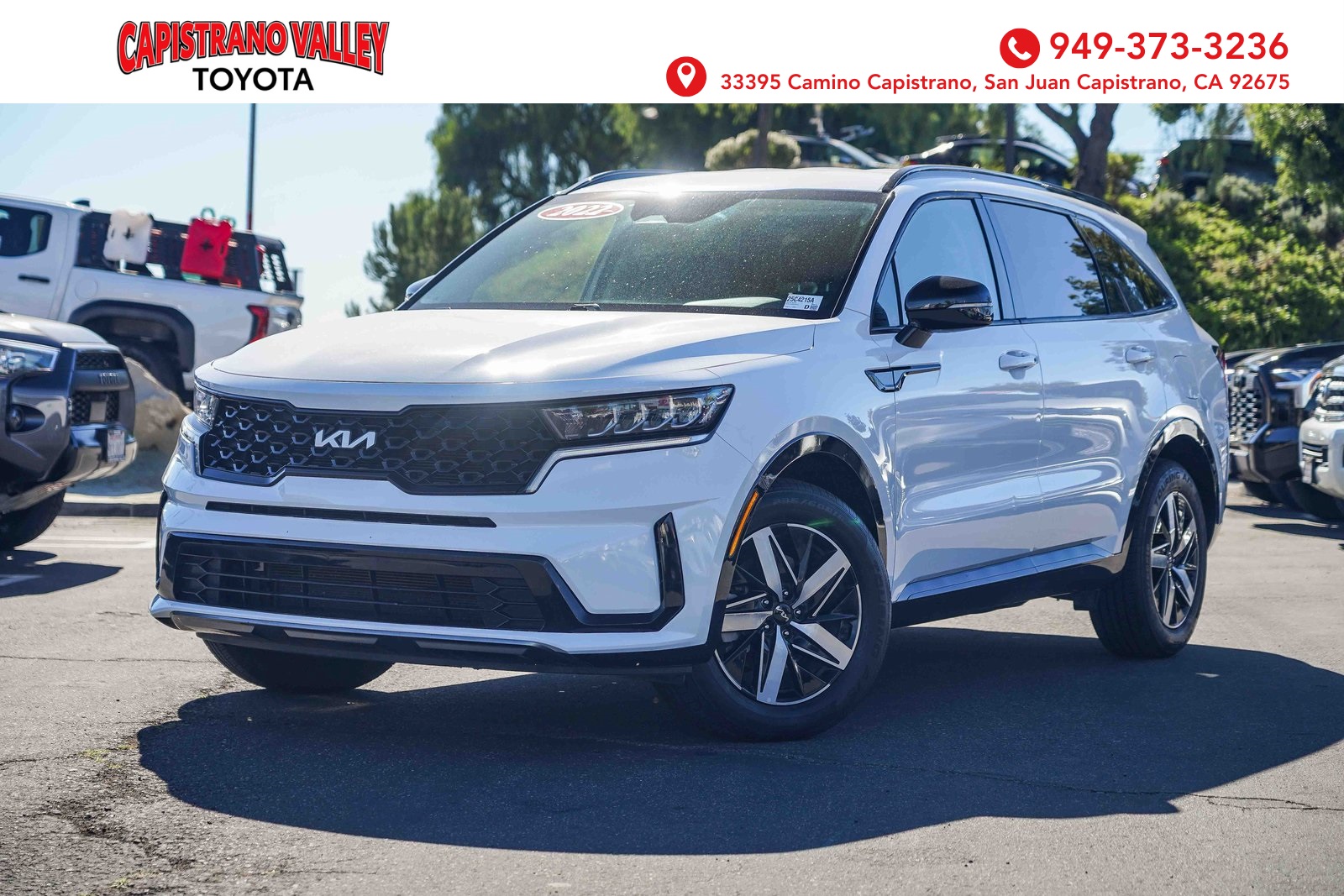2022 Kia Sorento S's photo
