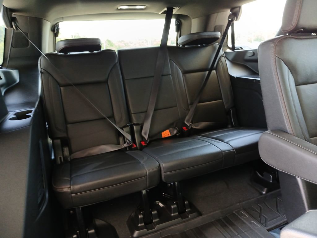 2024 Chevrolet Tahoe High Country photo 21