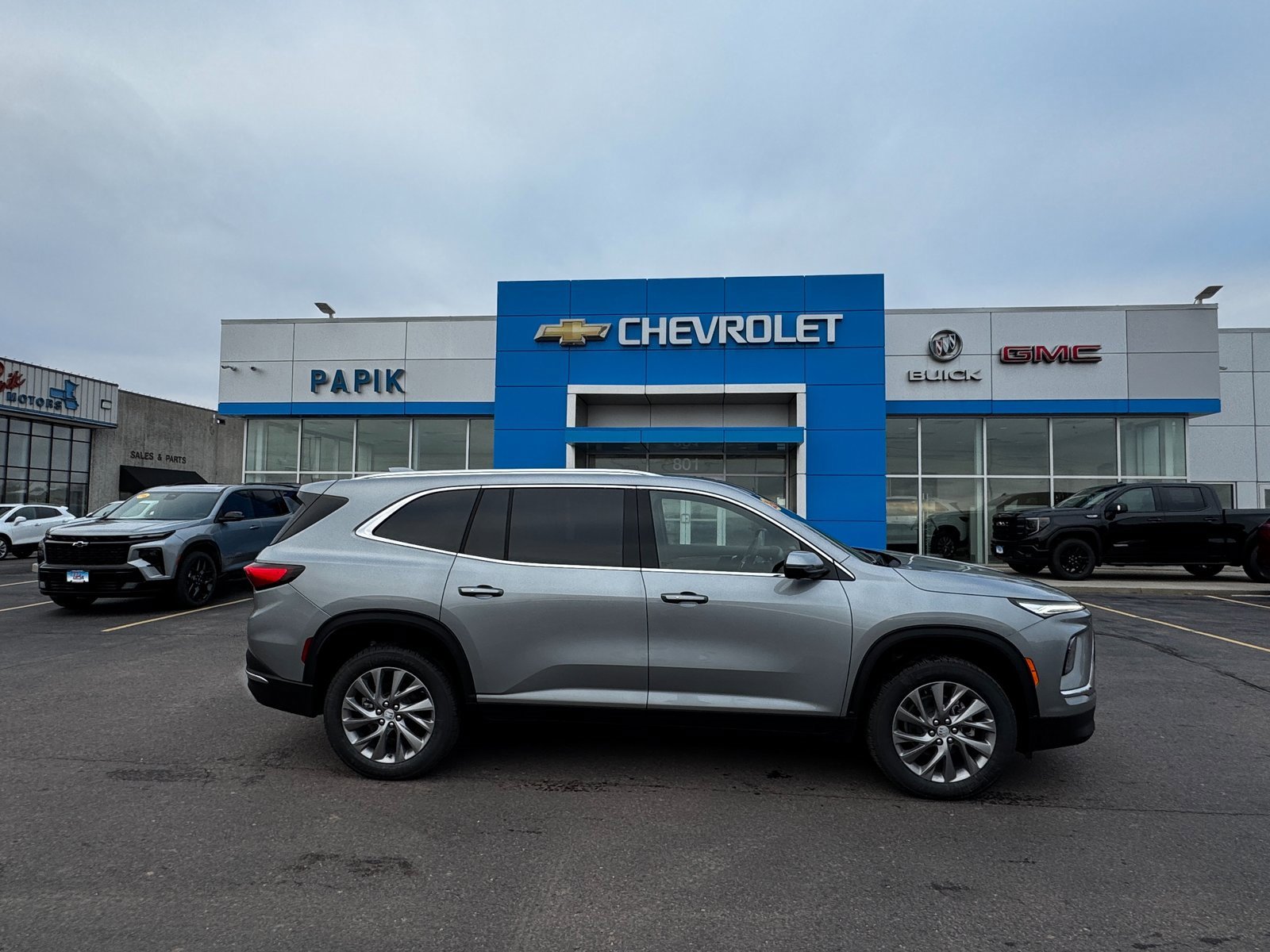 2026 Buick Enclave Preferred's photo