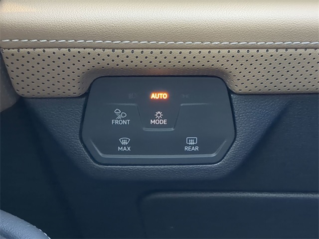 2026 Volkswagen Atlas Cross Sport SE Technology photo 25