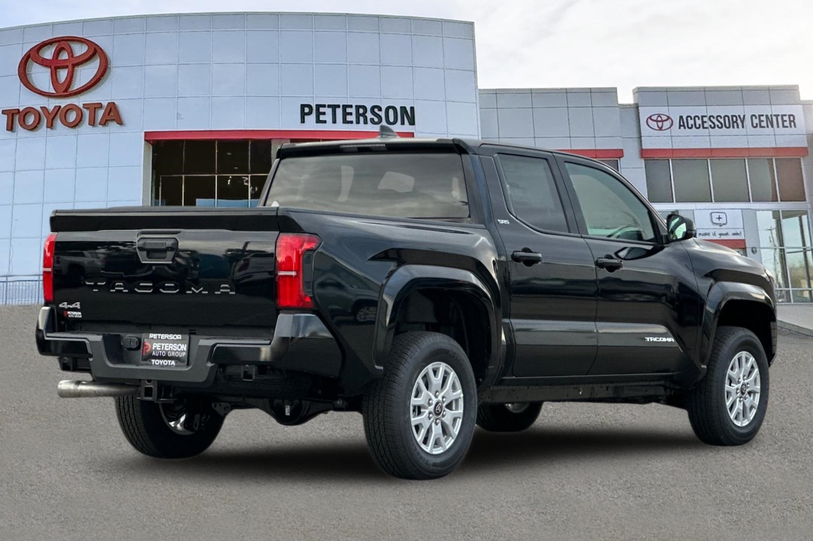 2025 Toyota Tacoma SR5 photo 4