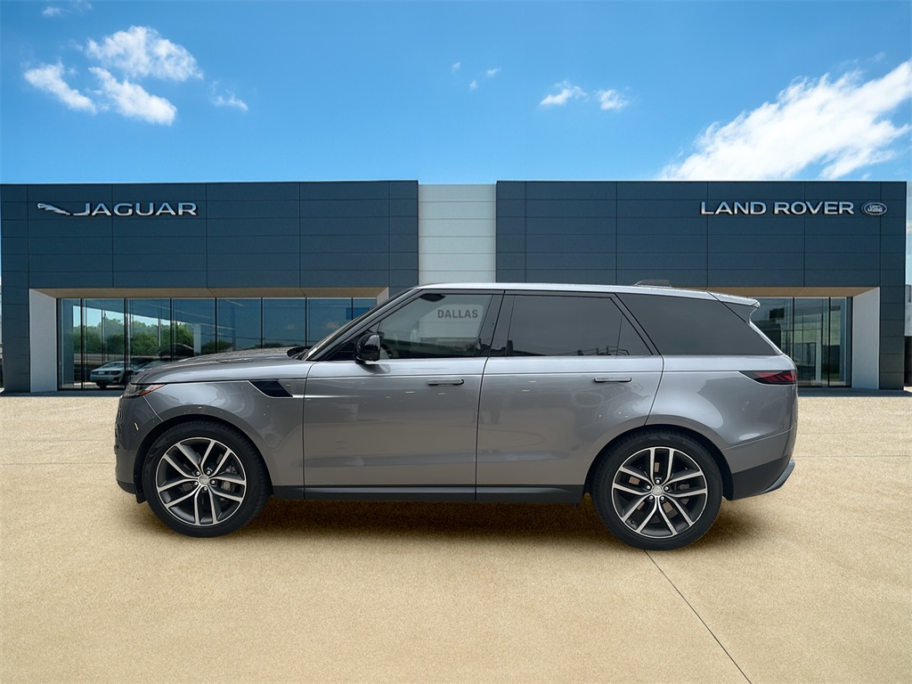 2023 Land Rover Range Rover Sport SE photo 4