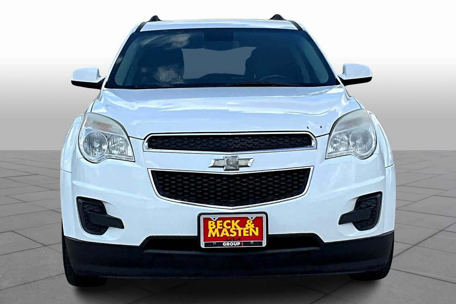 2015 Chevrolet Equinox LT photo 3