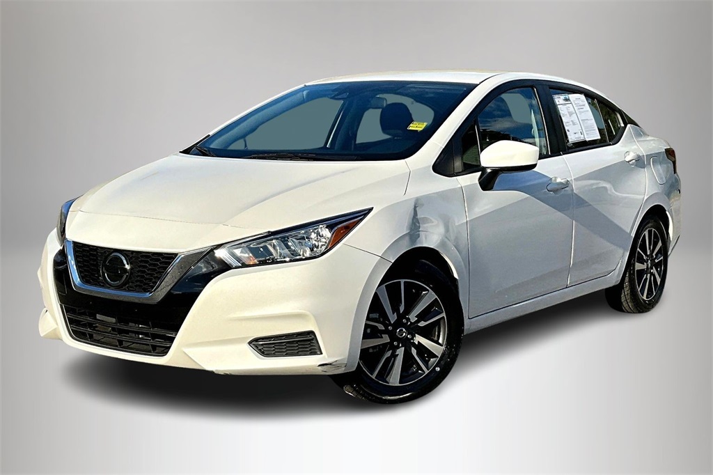 2022 Nissan Versa 1.6 SV photo 2
