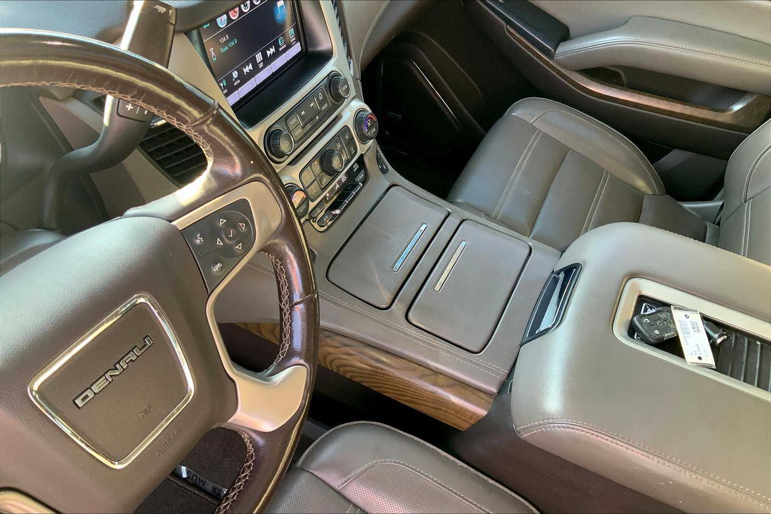 2018 Gmc Yukon XL Denali photo 15