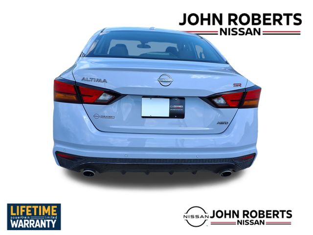 2024 Nissan Altima 2.5 SR photo 14