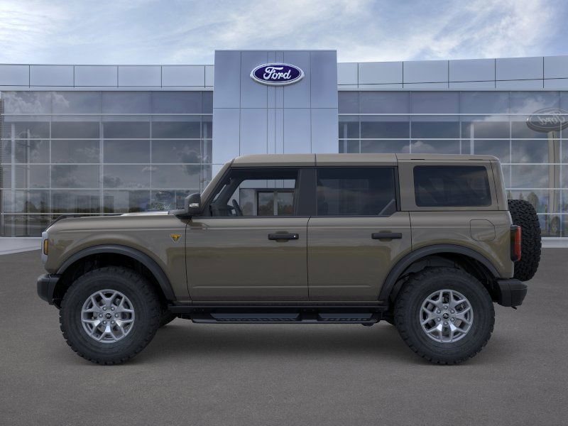 2025 Ford Bronco Badlands photo 2