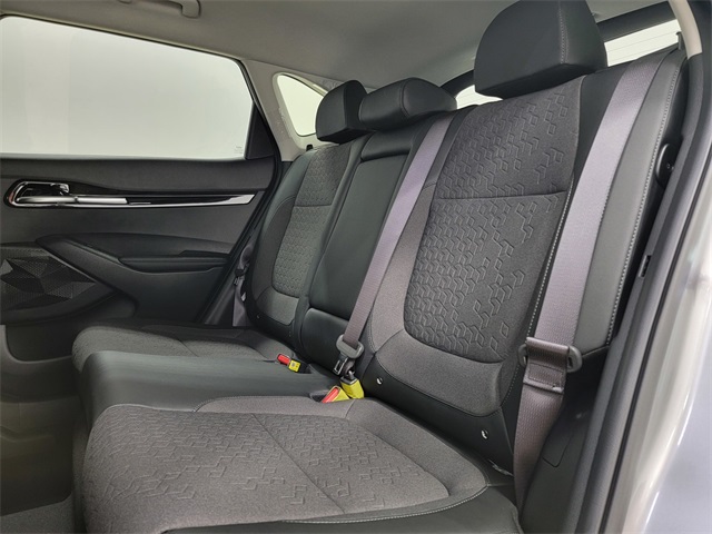 2026 Kia Seltos S photo 13
