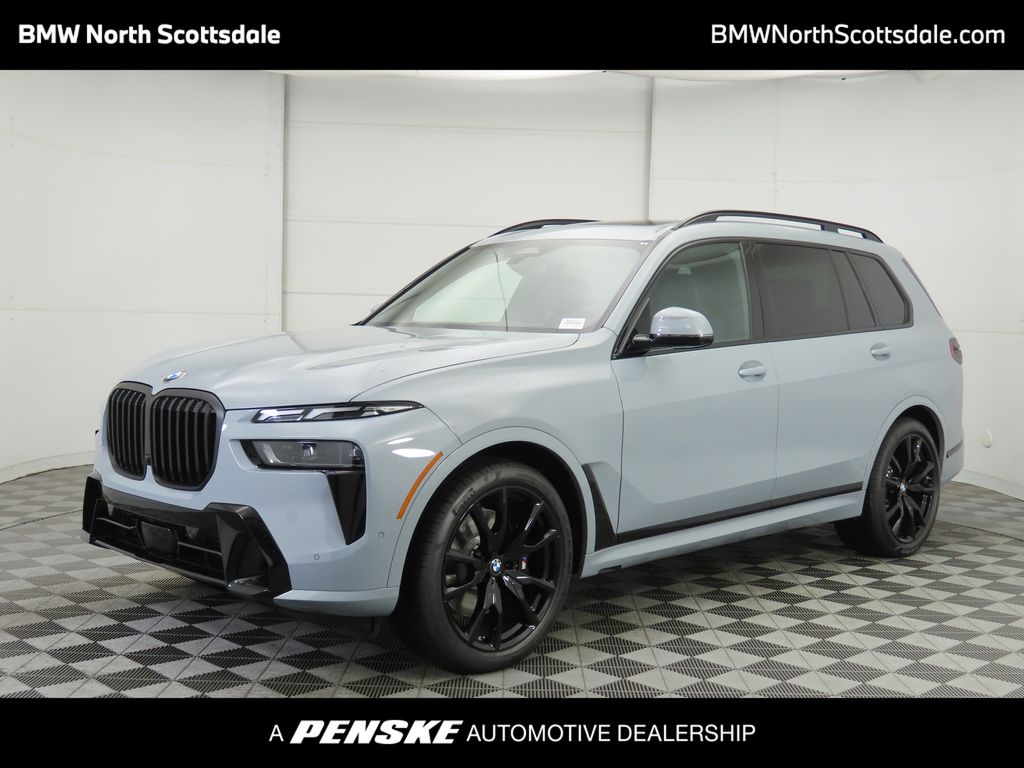 2026 BMW X7 40i's photo