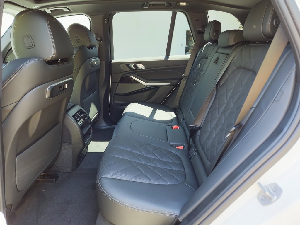 2026 Bmw X5 xDrive50e photo 16