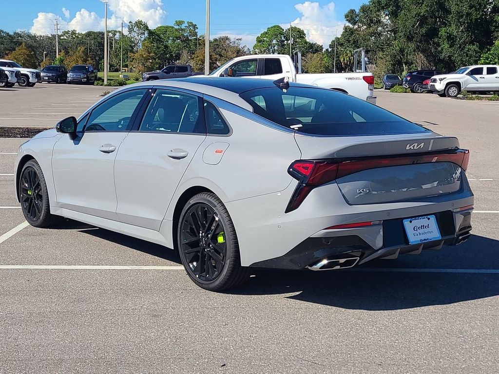 2026 Kia K5 GT photo 7