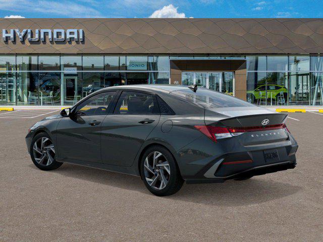 2025 Hyundai Elantra SEL Sport photo 4