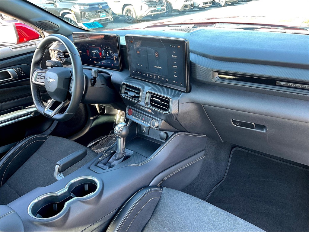 2024 Ford Mustang EcoBoost photo 13