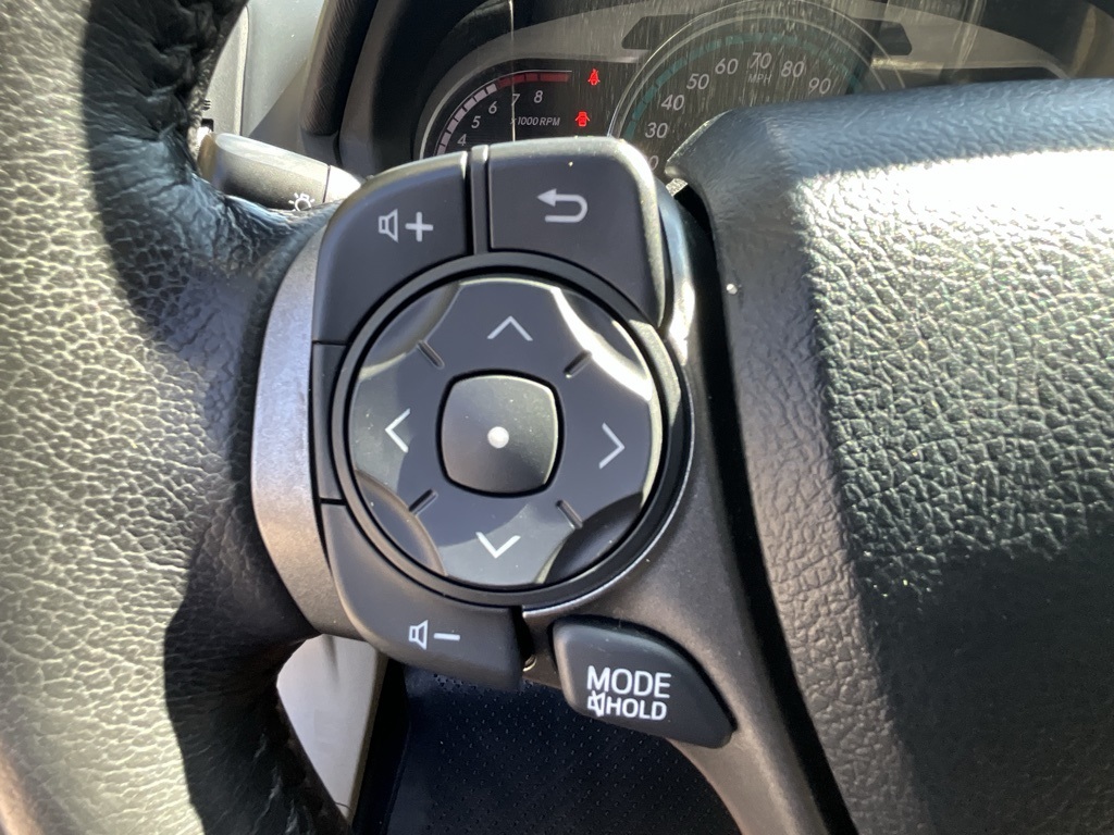 2013 Toyota Venza LE photo 14