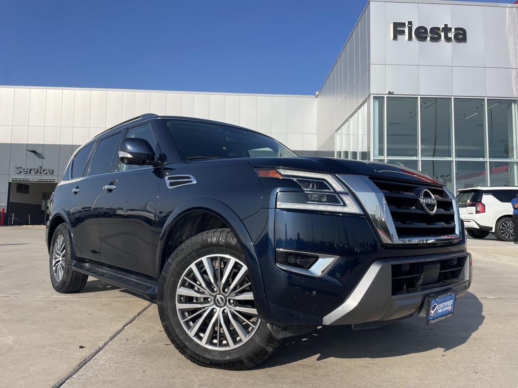 2023 Nissan Armada SL's photo