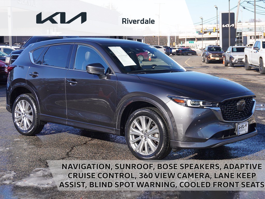 2023 Mazda CX-5 TURBO Signature's photo