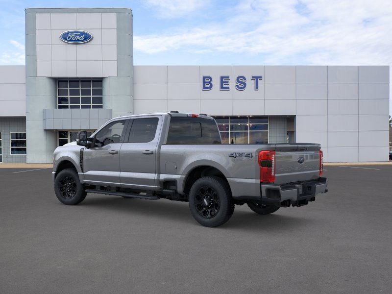 2025 Ford F-350 XLT photo 4