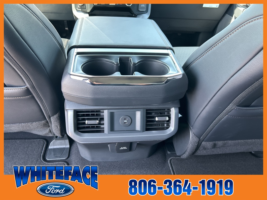2025 Ford F-150 Lariat photo 31