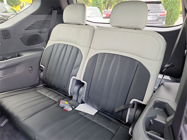 2026 Kia EV9 GT-Line photo 14