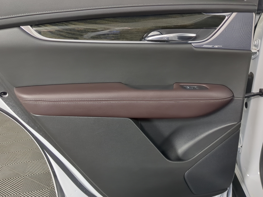 2024 Cadillac XT6 Premium Luxury photo 9