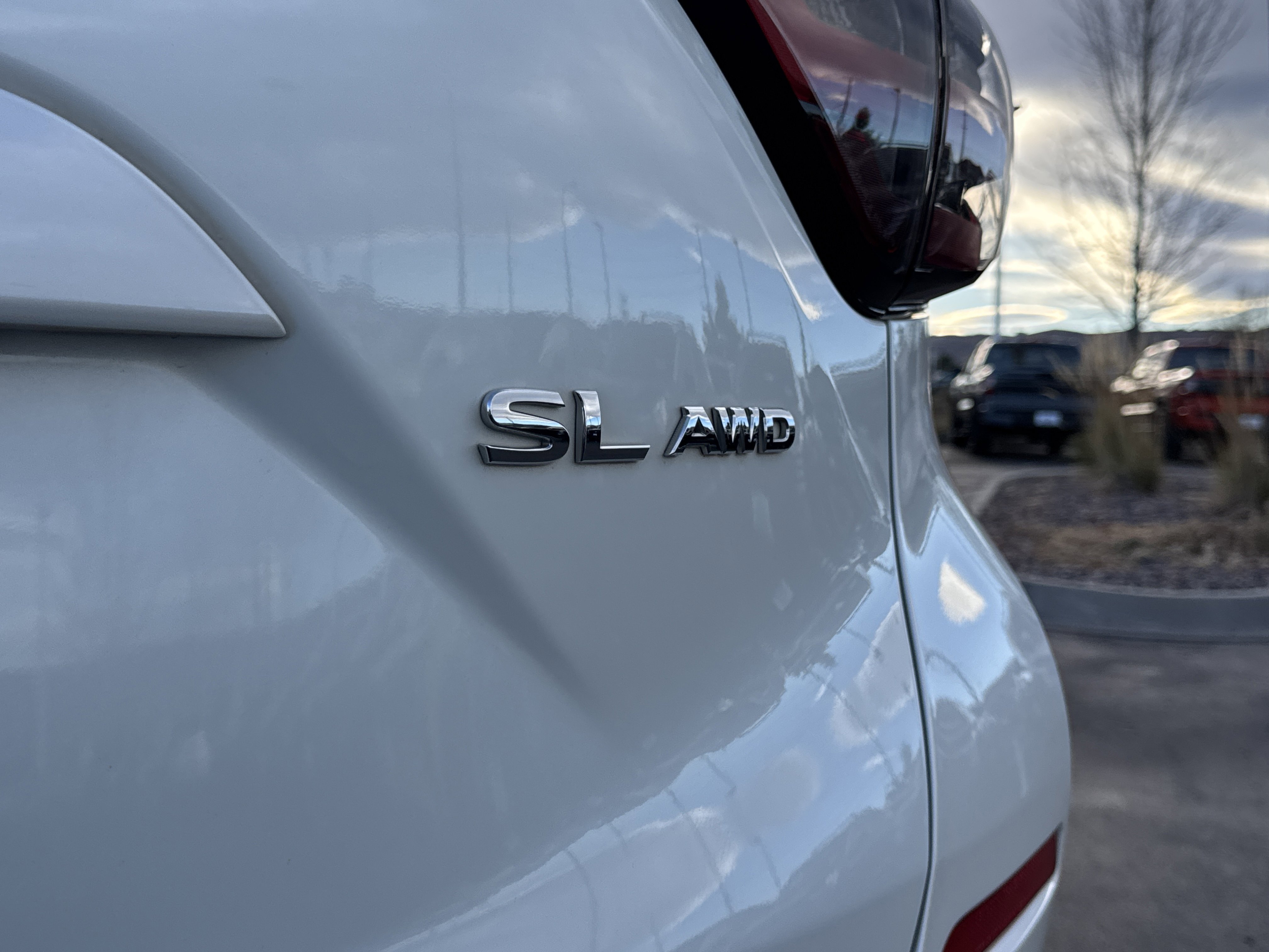 2023 Nissan Murano SL photo 2