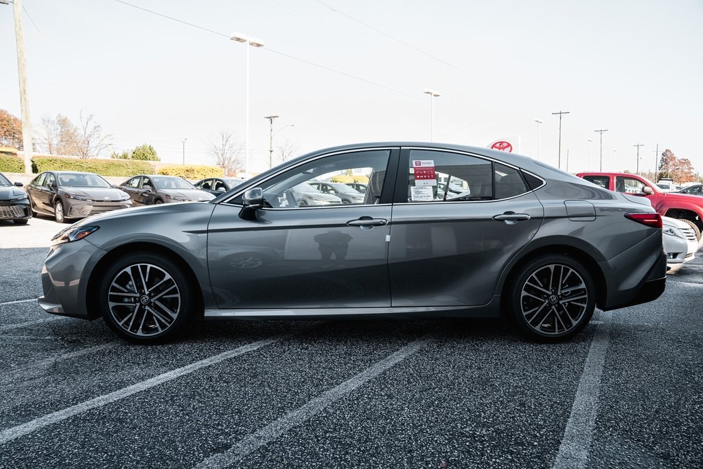2026 Toyota Camry XLE photo 4
