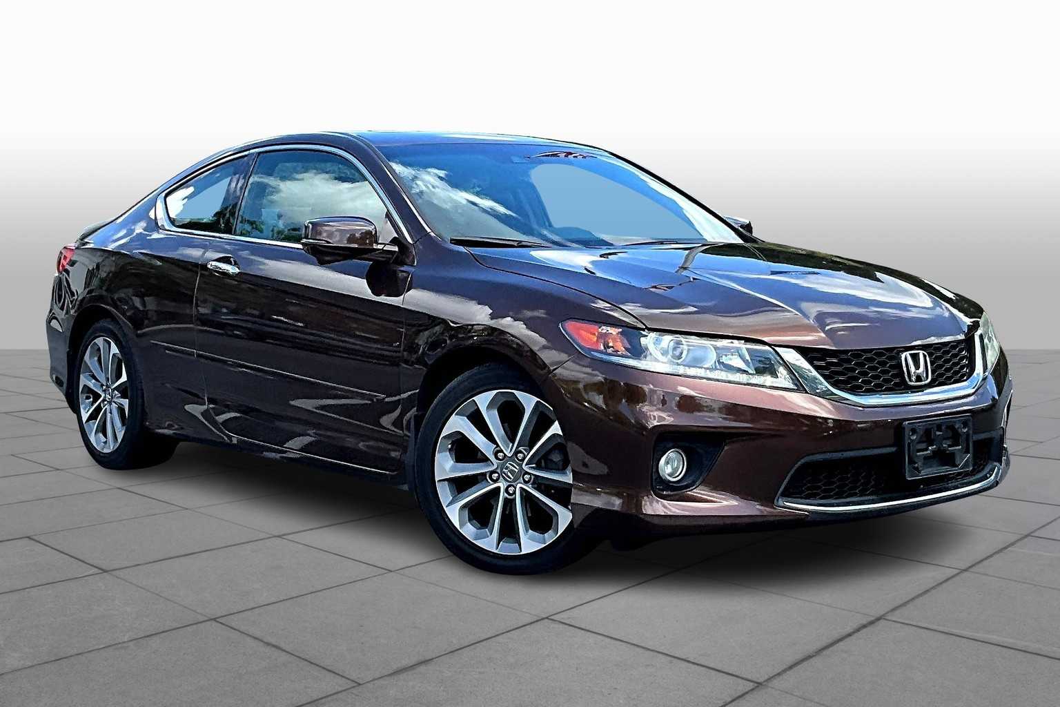 Used 2014 Honda Accord EX-L V-6 with VIN 1HGCT2B8XEA007799 for sale in Bluffton, SC
