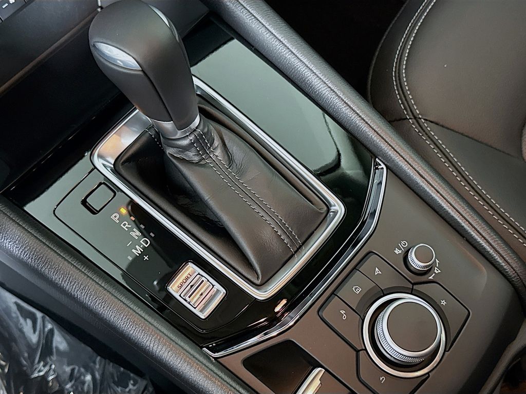 2025 Mazda CX-5 2.5 S Preferred photo 16