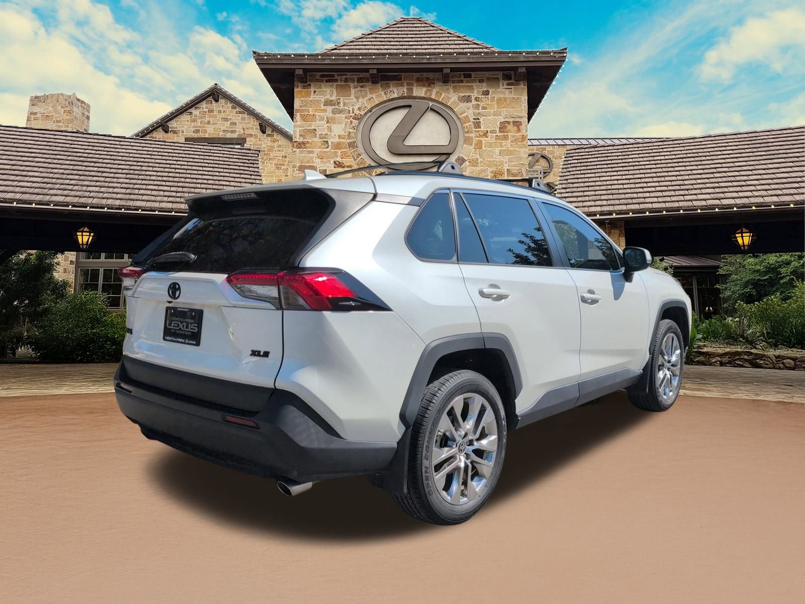 Used 2021 Toyota RAV4 XLE Premium with VIN 2T3C1RFV0MW185315 for sale in Northfield, Minnesota