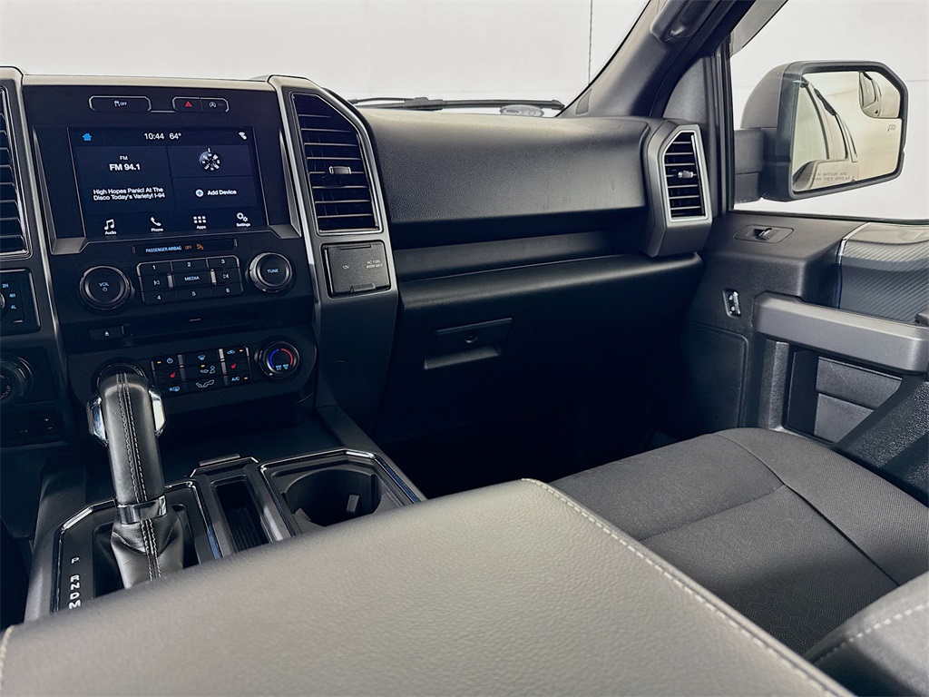 2018 Ford F-150 XLT photo 8