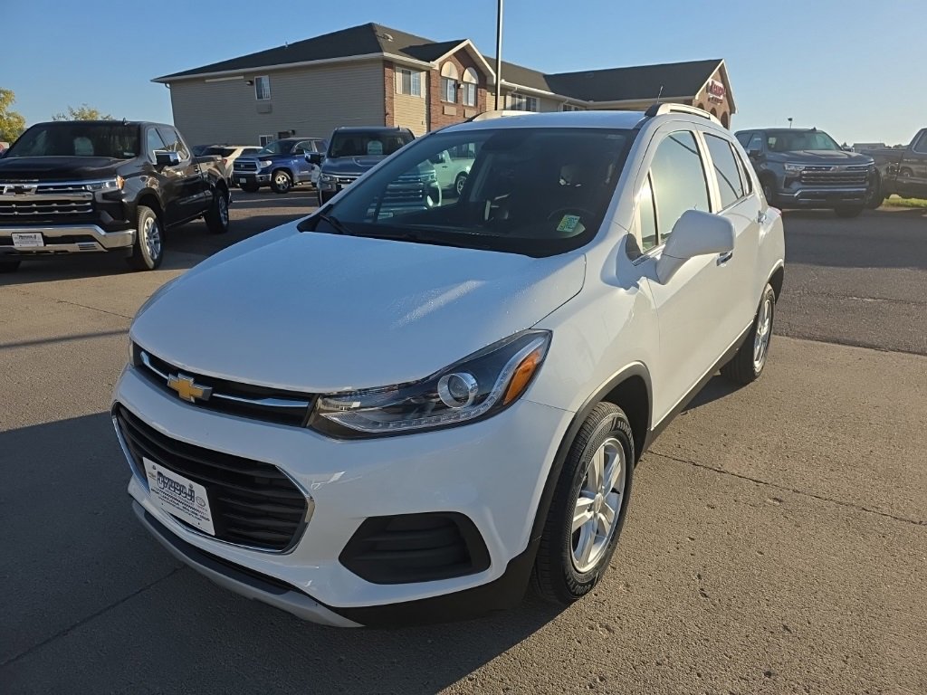 Used 2019 Chevrolet Trax LT with VIN KL7CJLSBXKB963938 for sale in Spirit Lake, IA