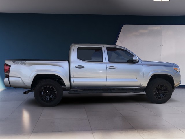 2022 Toyota Tacoma 4x4 SR Double Cab V6 photo 5