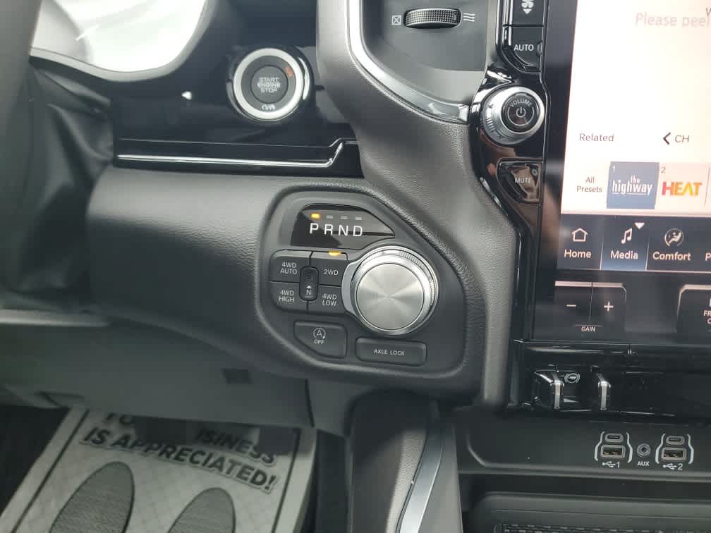2026 Ram 1500 Laramie photo 18