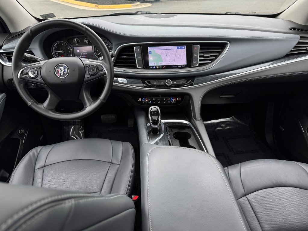 2020 Buick Enclave Premium photo 2