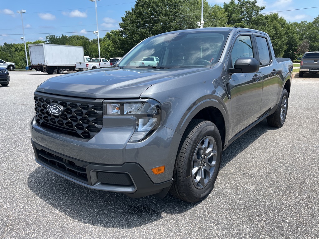 2025 Ford Maverick XLT's photo