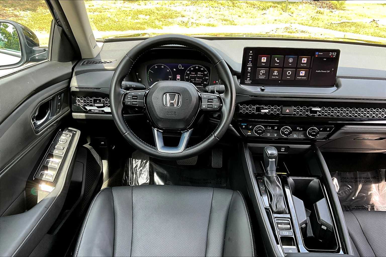 2023 Honda Accord Hybrid Touring photo 10