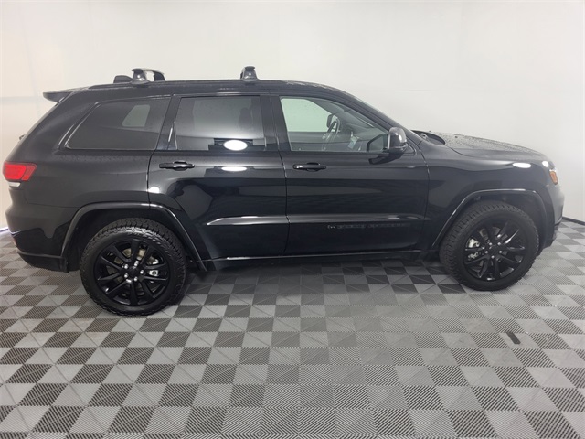 2022 Jeep Cherokee Laredo X photo 4
