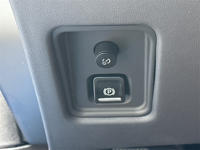 2024 Chevrolet Corvette Stingray 2LT photo 27