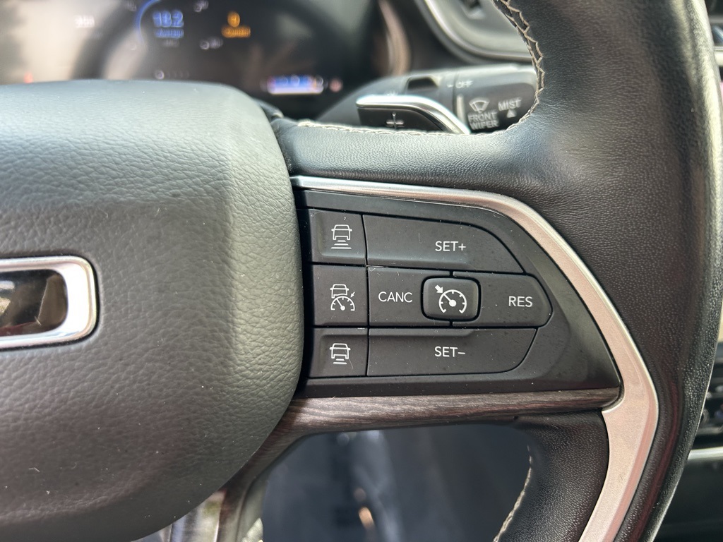 2022 Jeep Grand Cherokee Limited photo 15
