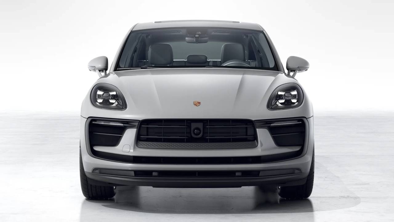 2026 Porsche Macan S photo 9