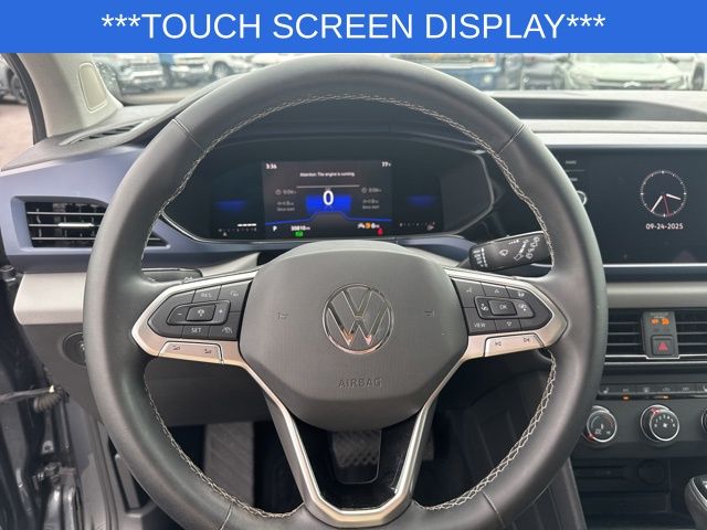 2022 Volkswagen Taos SE photo 6