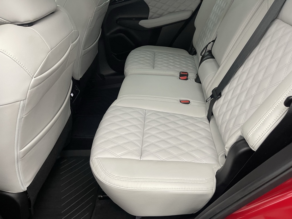 2023 Mitsubishi Outlander PHEV SEL photo 34