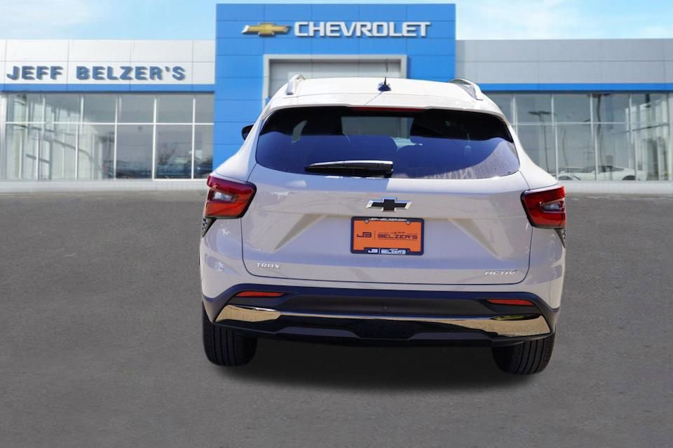 2026 Chevrolet Trax ACTIV photo 4